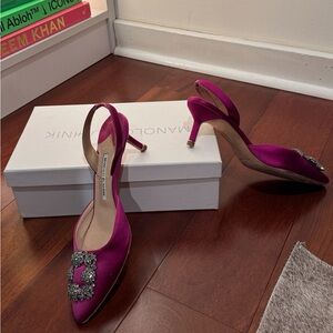 Manolo Blahnik Hangisi Satin Slingback Pumps in Pink / Magenta